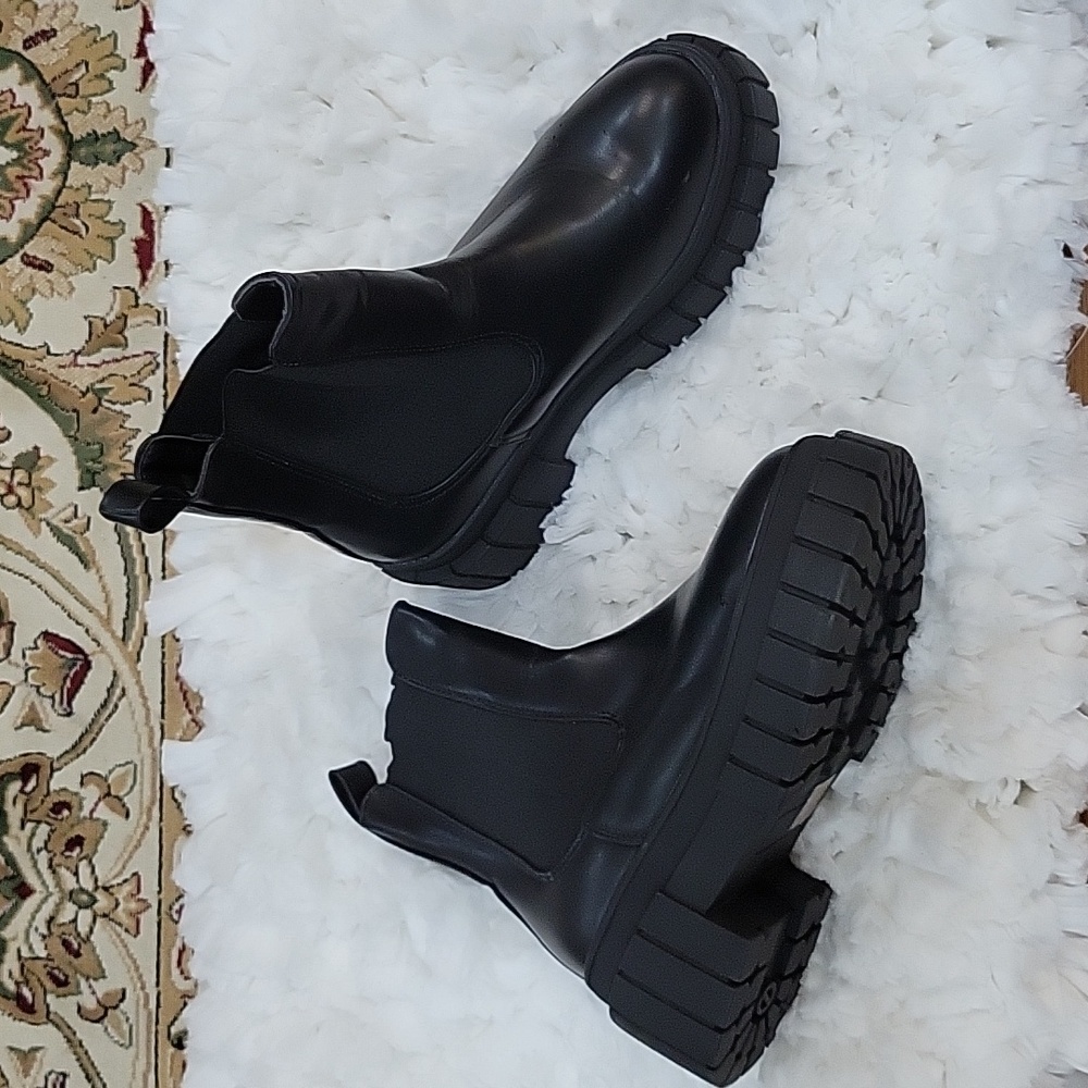 Women's black elastic ankle boots lug sole platform chunky heel slip on 7/38 New